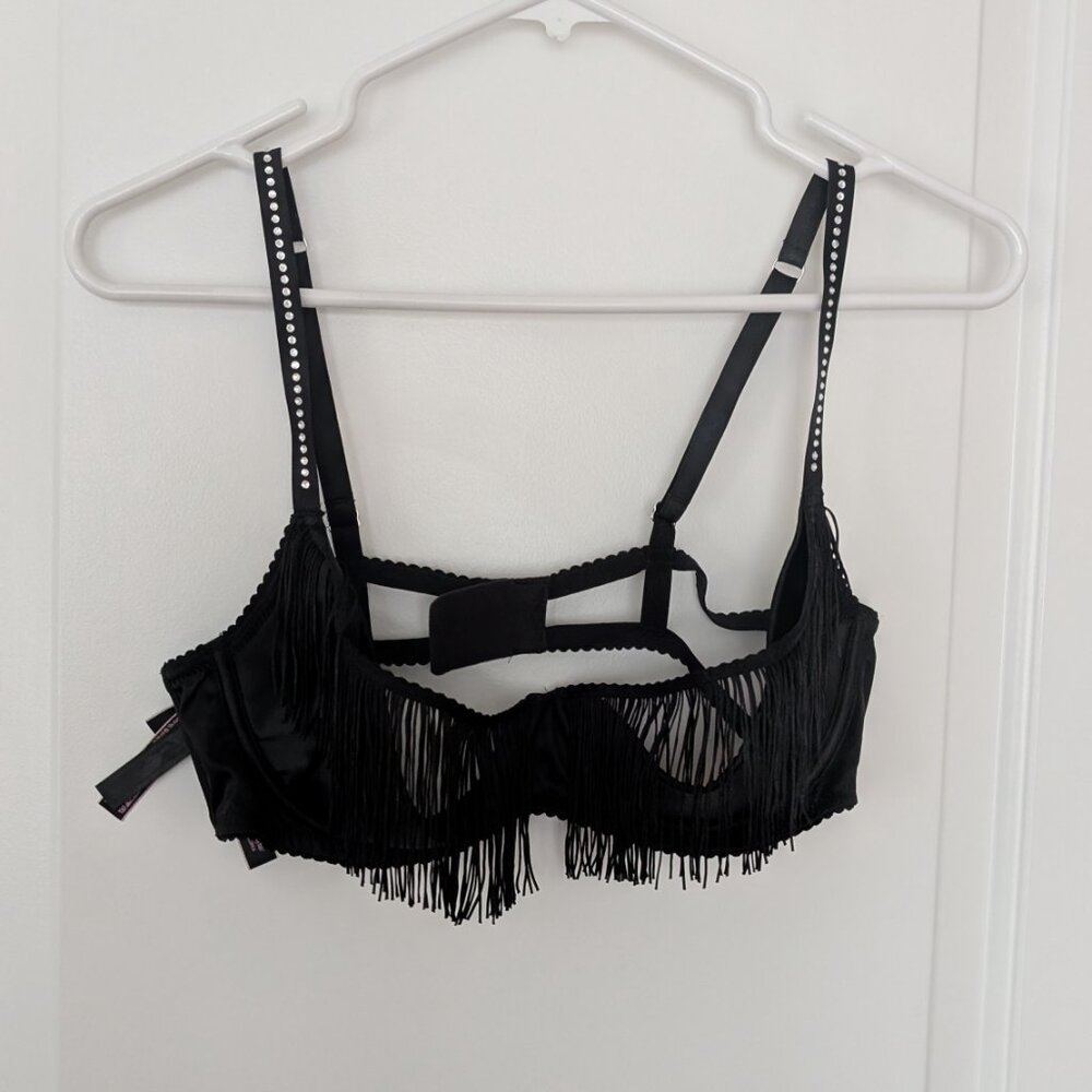 🖤 Victoria’s Secret Fringe Bra Top – Size L  🖤